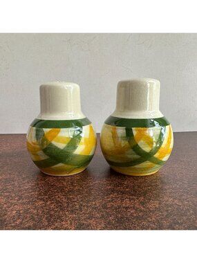 Vernon Kilns Gingham Salt Pepper Shakers Vintage Green Yellow Plaid Pottery